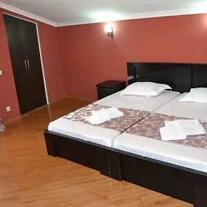 Hostel Your House In, Tbilisi